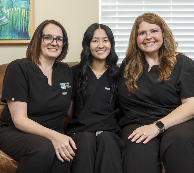 El Reno dental team members smiling